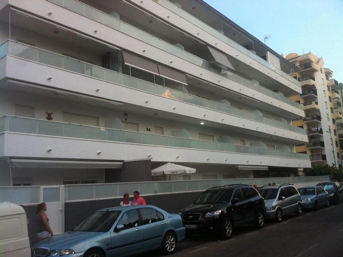 Barraques 65 Playa De Gandia Solo Para Familias Kültér fotó