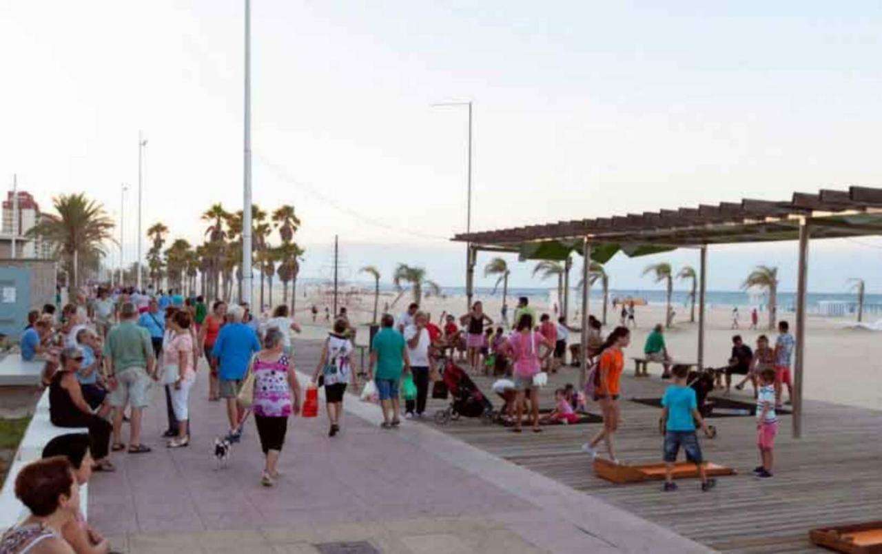 Barraques 65 Playa De Gandia Solo Para Familias Kültér fotó